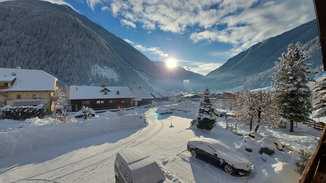 Neve fresca BB Hotel Schwarzbachhof Lutago Valle Aurina Alto Adige